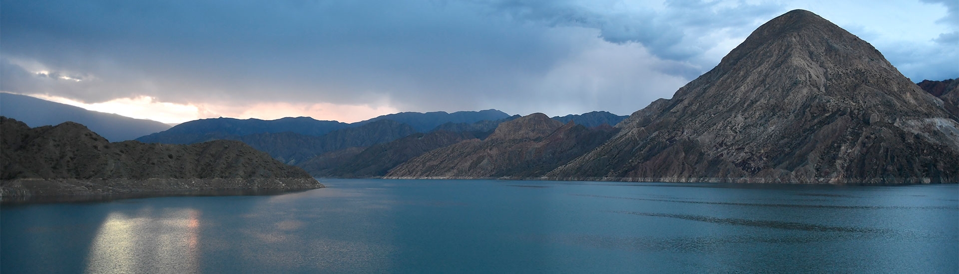 Ullum Dam and Punta Negra Dam